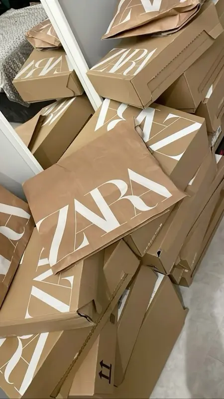 Paleta odzieży Zara – hurt palet likwidacyjnych, zdjęcie 3 z 4